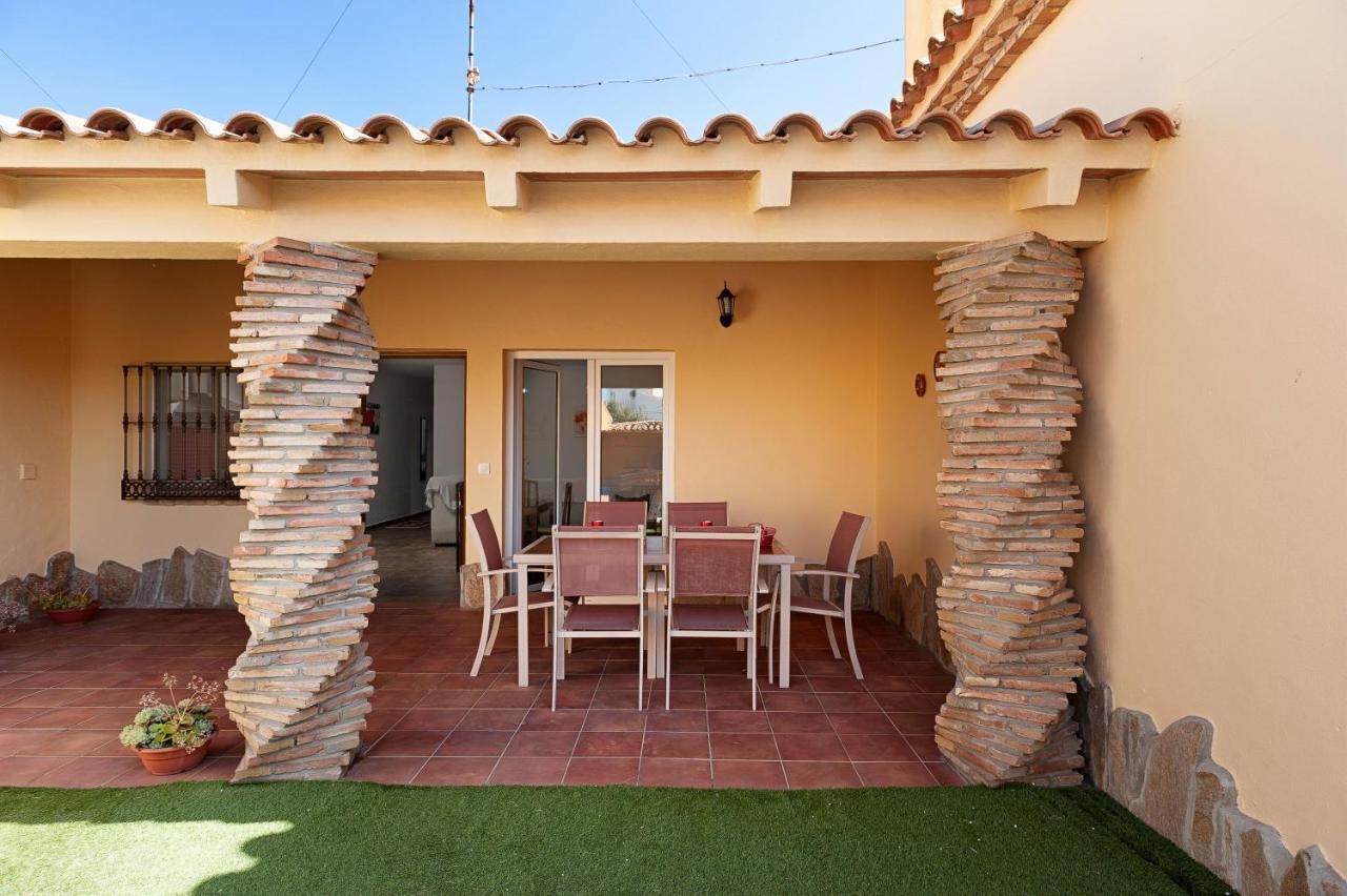 Chalet Rocio - Solo Familias Conil De La Frontera Bagian luar foto
